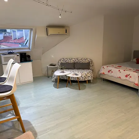 Loft Place Du Diamant Hyper Centre 50m Ajaccio (Corsica)